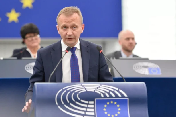 MEPs accuse NGOs of misusing EU funds for lobbying