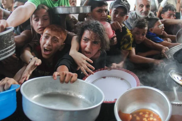 Is Gaza Facing Famine Amid Food Aid Violence in 2025