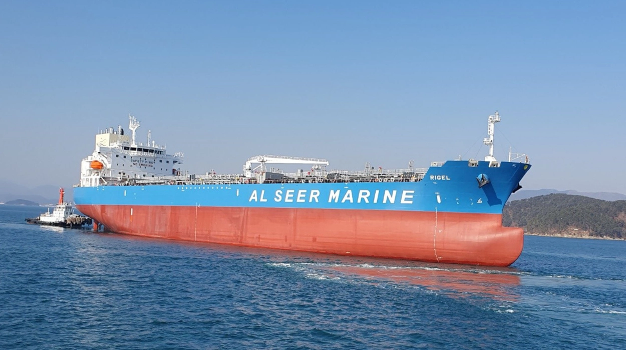 Al Seer Marine Supplies & Equipment Supports Shadow Tanker Fleets Evading US Sanctions
