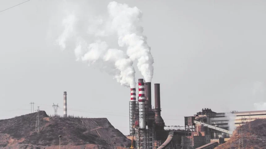 UN General Assembly Adopts Historic Climate Ruling Despite US Rejection