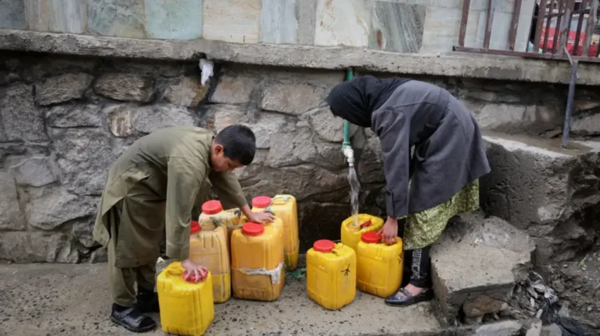 UN Urges West to Engage Afghanistan